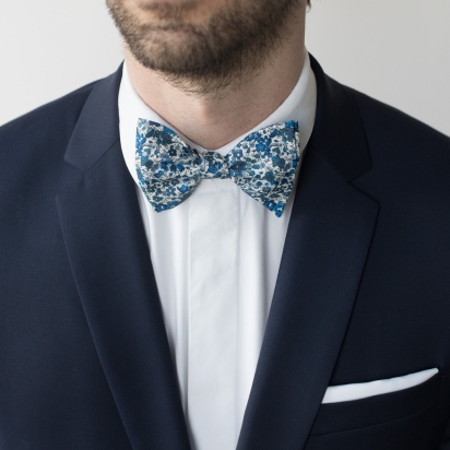 Liberty Blue Emma Bow Tie 2