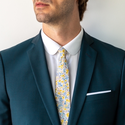 White cotton Pocket Square