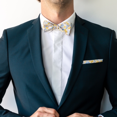 Liberty Mustard / sky blue Phoebe Pocket Square 2