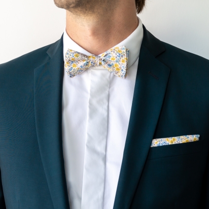 Liberty Mustard / sky blue Phoebe Bow Tie 2