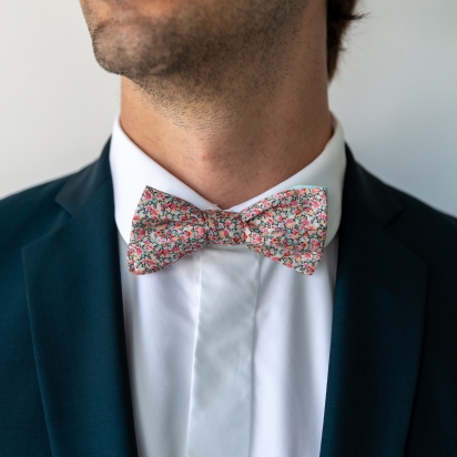 Liberty Peony / mint Pepper Bow Tie 2