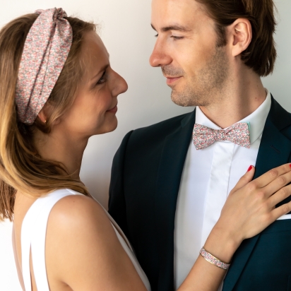 Liberty Peony / mint Pepper Bow Tie