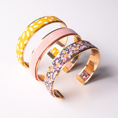 Gold Bracelet - Choose a fabric