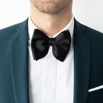 Black Silk Cocktail Bow tie 2