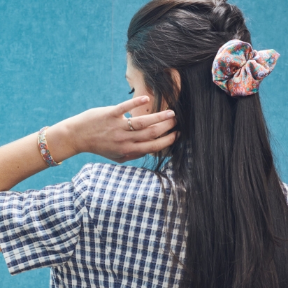 Liberty Strawberry Thief Orange Silk Bracelet - Gold 2