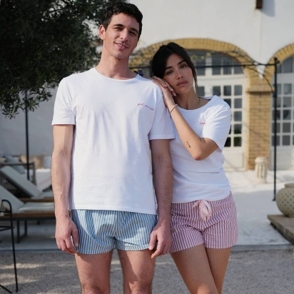 White Embroidered T-shirt Just Married 2