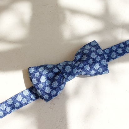 Liberty Periwinkle Peter Bow Tie
