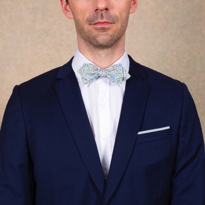 Noeud papillon Liberty Katie & Millie vert sauge / abricot 2