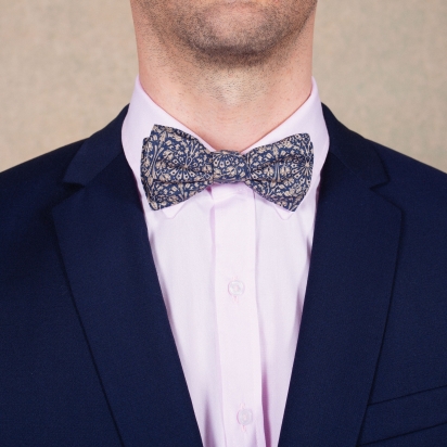 Liberty Peacock Bow Tie 2