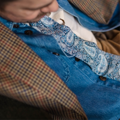 Liberty Blue Lee Manor Tie