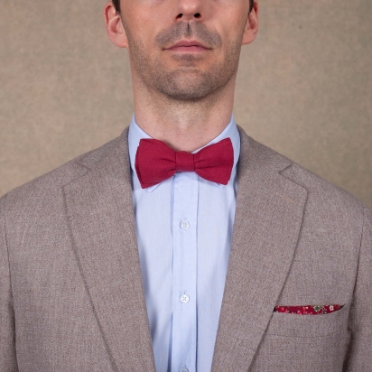 Raspberry Linen Bow Tie 2