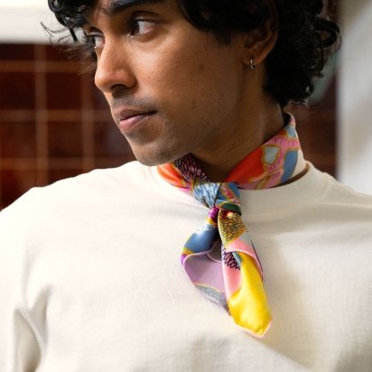 Liberty Prospect Place Silk Square Cherry