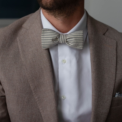 Seersucker Ink Blue Striped Bow Tie 2