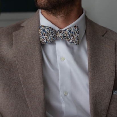 Liberty Blue Sea Salt Bow Tie 2