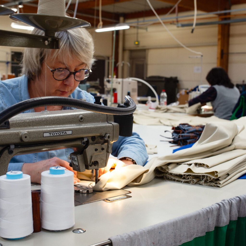 confection des chinos du colonel made in france